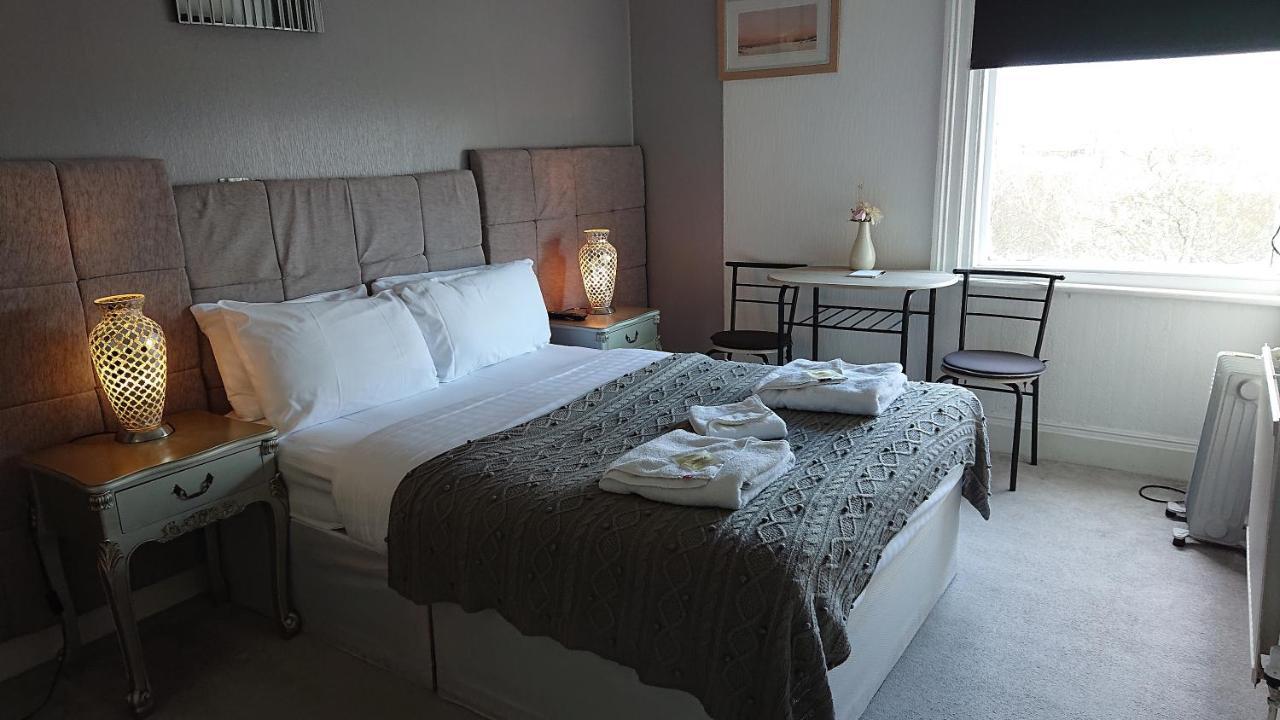 Marine Residence 斯卡伯勒 外观 照片